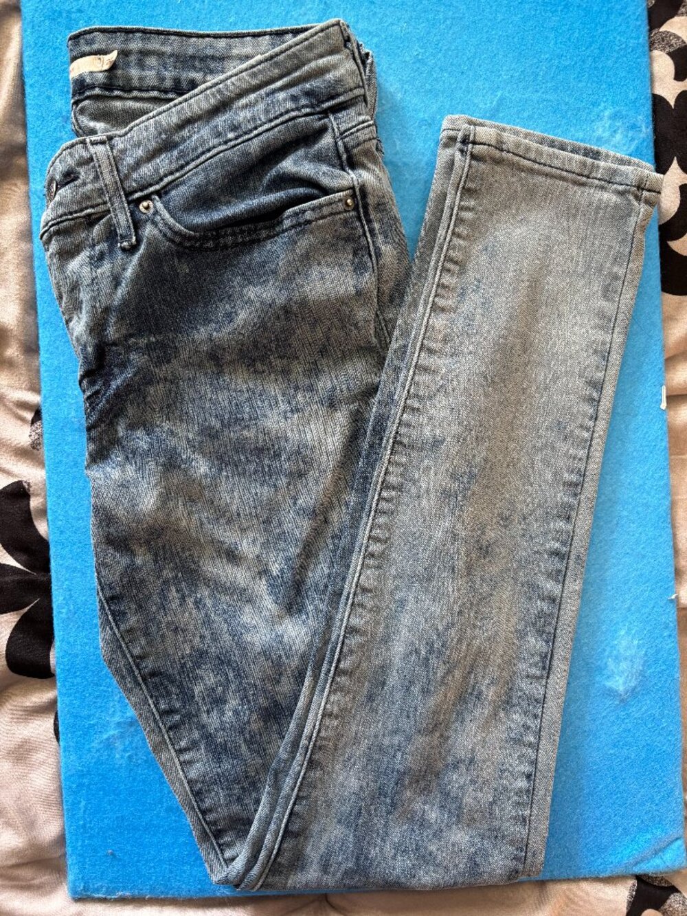 Levi's 711 Skinny, Size 29, Acid Wash